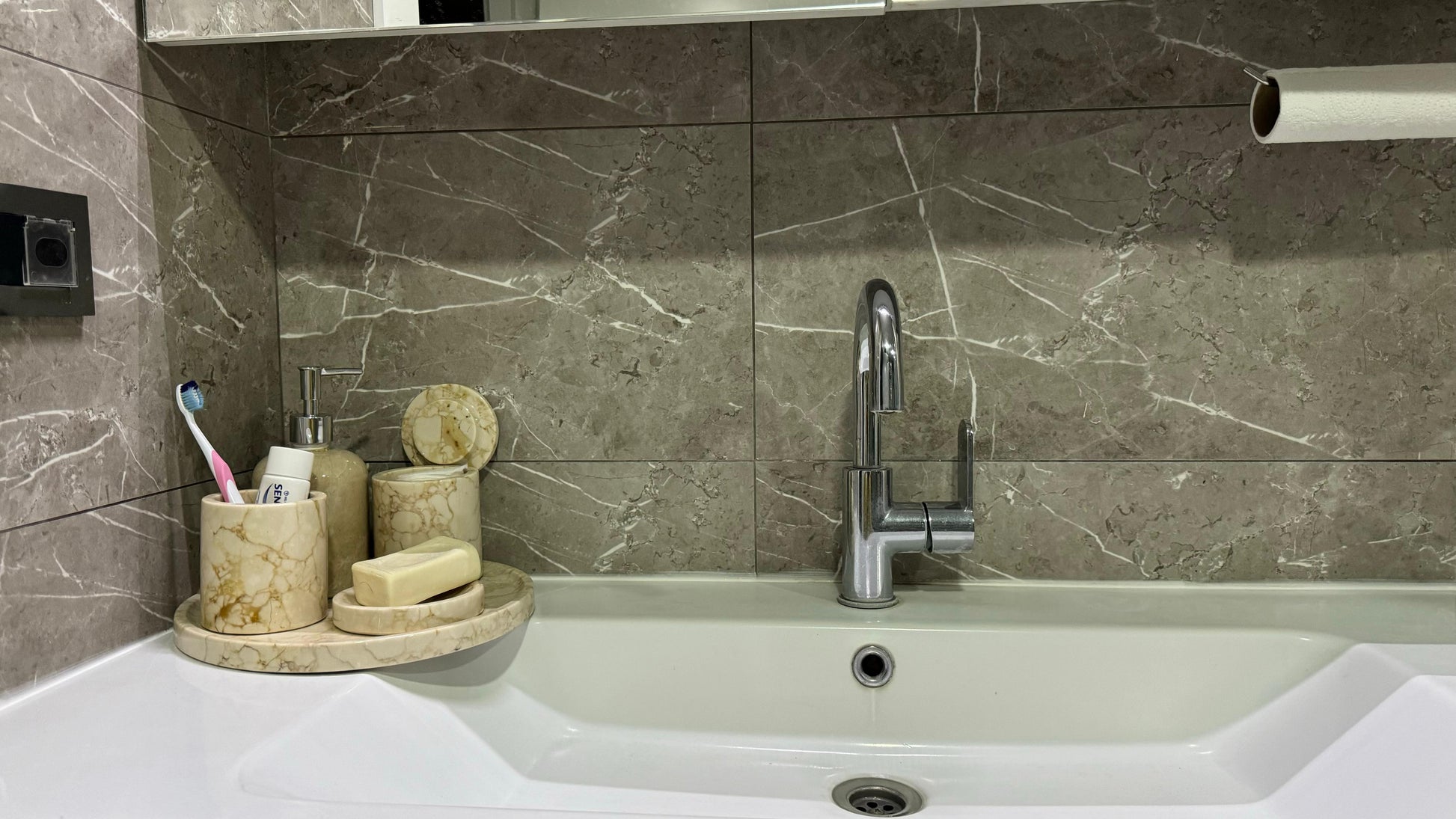 marble bathroom set, luxury bathroom accessories, handcrafted marble, bathroom décor, cream marble, Scandinavian design, stone soap dispenser, natural marble tray, high-end bathroom set, Aurora Marble